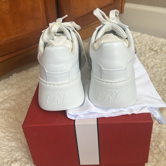 Brand New! Roger Vivier Viv' Skate Strass Buckle White Leather Sneakers EU 41 - Picture 8 of 14